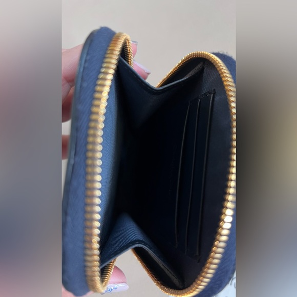 ❌SOLD Dior 30 Montaigne phone holder - Picture 5 of 5